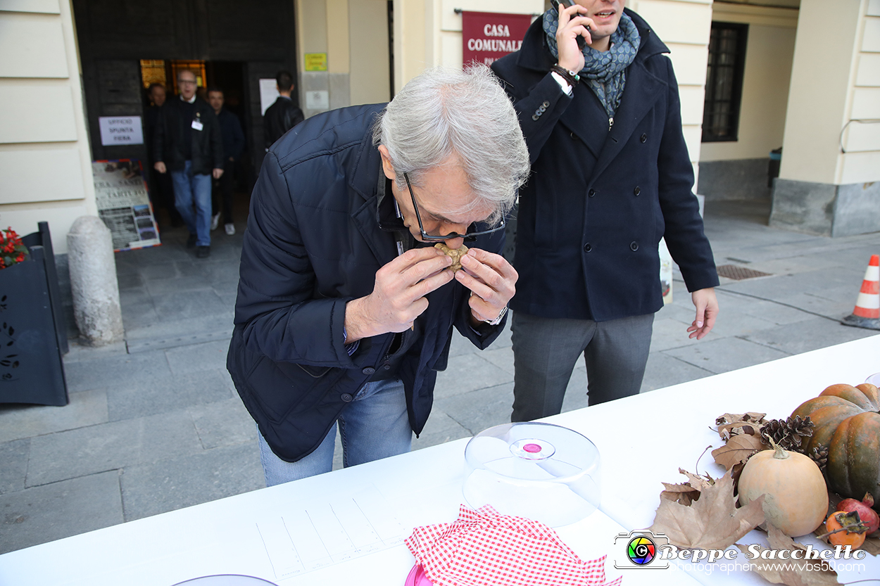 VBS_7113 - Fiera Nazionale del Tartufo e dei Santi 2022.jpg